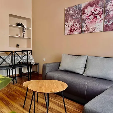 Stefan Center Апартаменты Белград